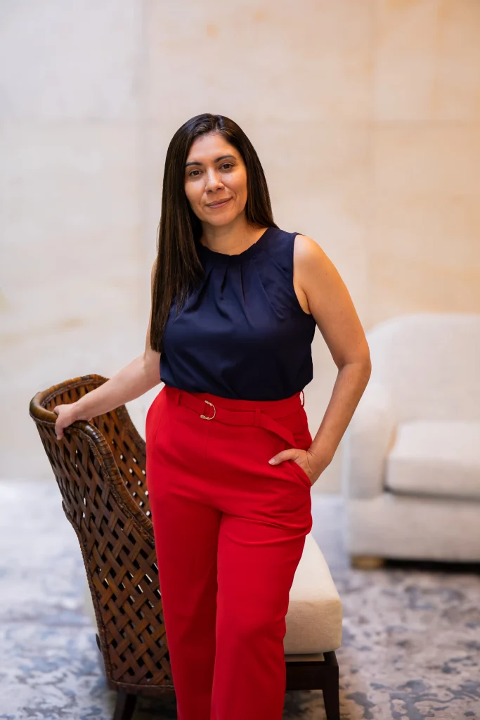 Elizabeth Rebolledo